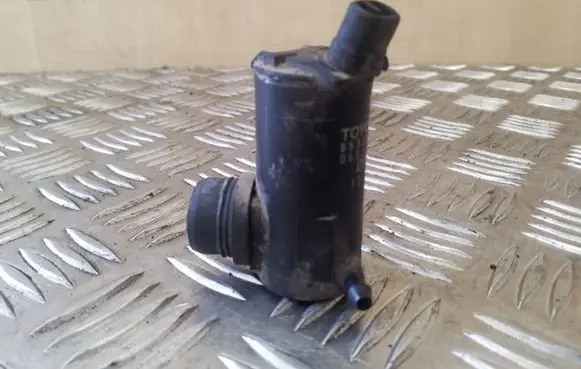 Toyota RAV 4 (XA20) Windscreen/windshield washer pump 8533060140