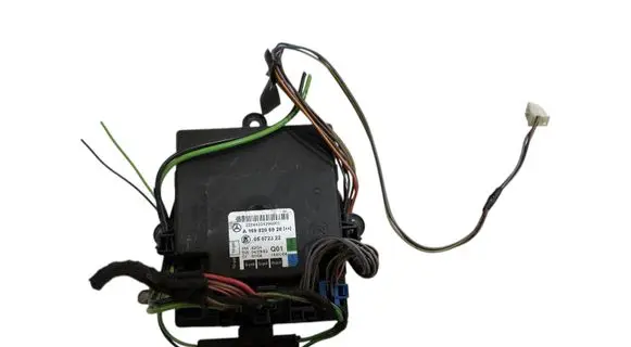 Mercedes-Benz A W169 Door control unit/module A1698206926 05072322