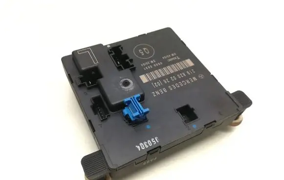 Mercedes-Benz CLS AMG C219 Door control unit/module 2198200226 00005031