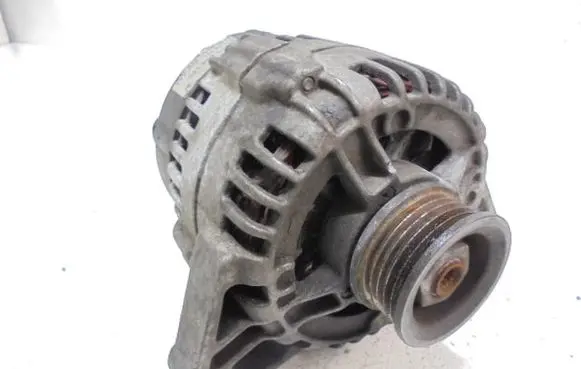 Skoda Fabia Mk1 (6Y) Generator/alternator 047903017