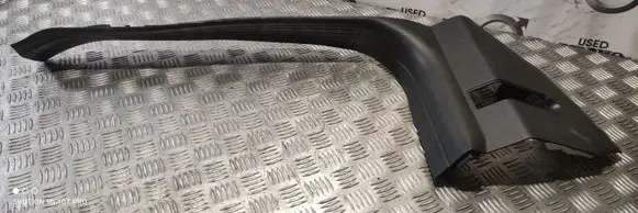 Front sill trim cover