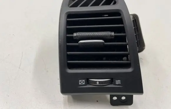 Dashboard side air vent grill/cover trim