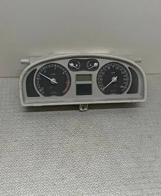 Renault Laguna II Speedometer (instrument cluster) 8200417831 580000961508