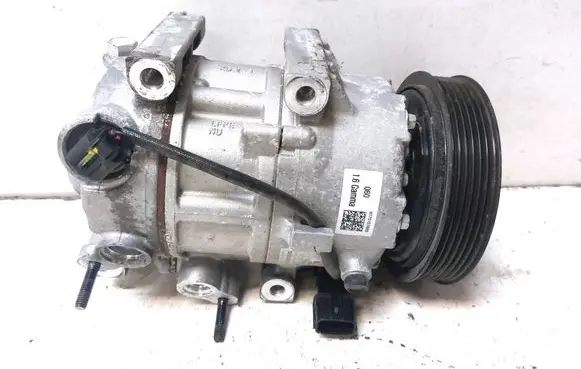KIA Sportage Air conditioning (A/C) compressor (pump) 97701D7600