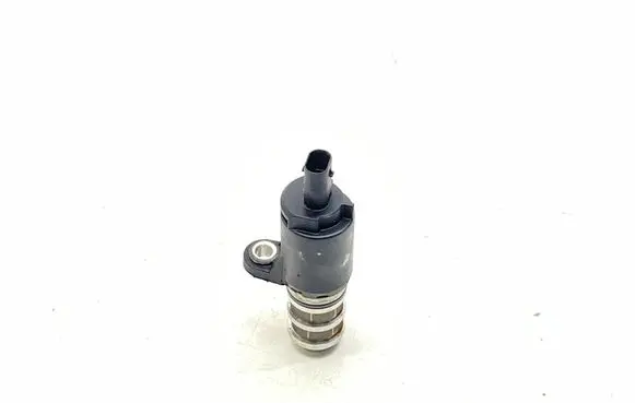 BMW 4 F32 F33 Camshaft vanos timing valve 7622768 762276801