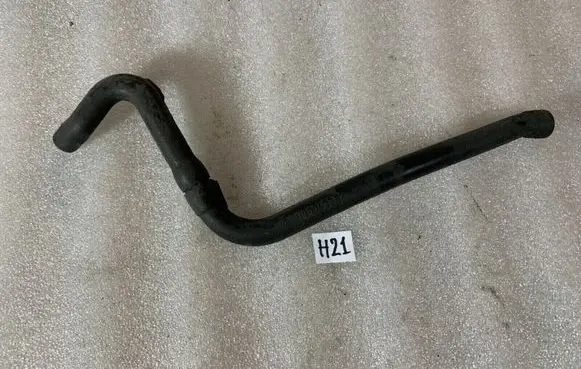 Mercedes-Benz E W124 Breather/breather pipe/hose 1190942882