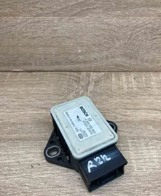 Nissan Qashqai ESP acceleration yaw rate sensor 47931JD00A 0265005665
