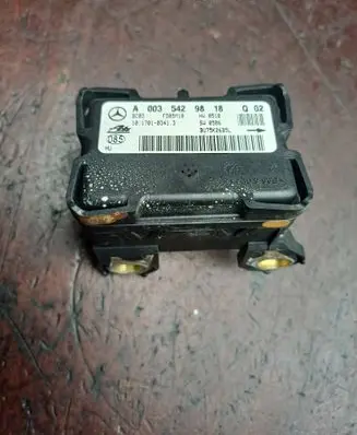 Mercedes-Benz C W203 ESP acceleration yaw rate sensor A0035429818 10170103413 0035429818