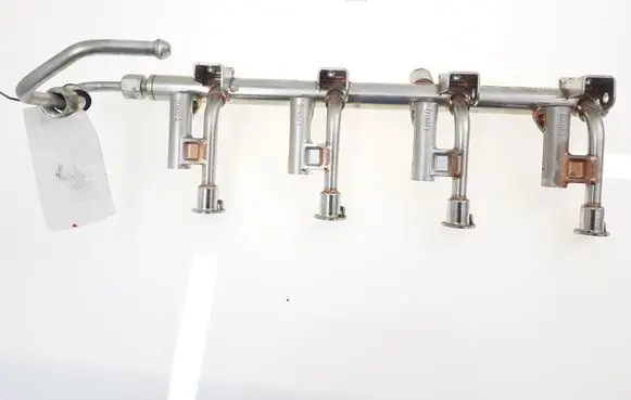 Fuel main line pipe