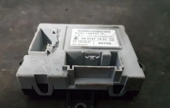 Ford C-MAX I Comfort/convenience module 6G9T14B533GL