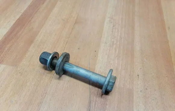 Renault Espace V (RFC) Rear suspension camber bolt 7701071276 7701071277 7703034212