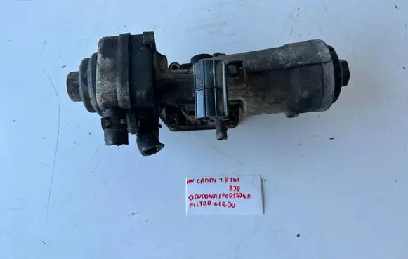 Volkswagen Caddy Oil filter mounting bracket 