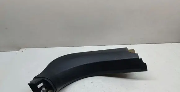 Foot area side trim