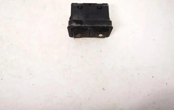 BMW 5 E39 Electric window control switch 8368974