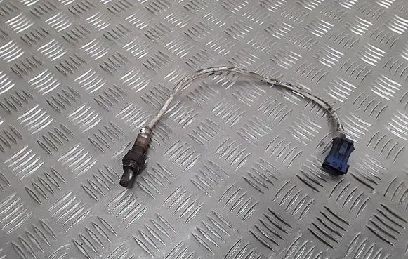 Peugeot 207 CC Lambda probe sensor v754896180