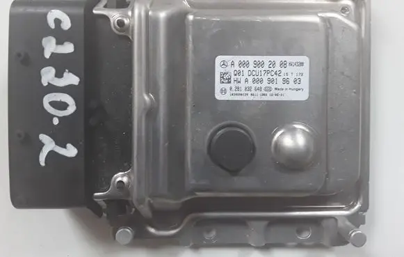Mercedes-Benz C W205 Adblue control unit A0009002008