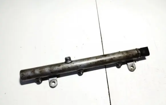 Jeep Grand Cherokee (WK) Fuel main line pipe 0281002843