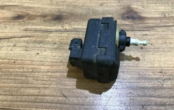 Fiat Bravo - Brava Headlight level adjustment motor 