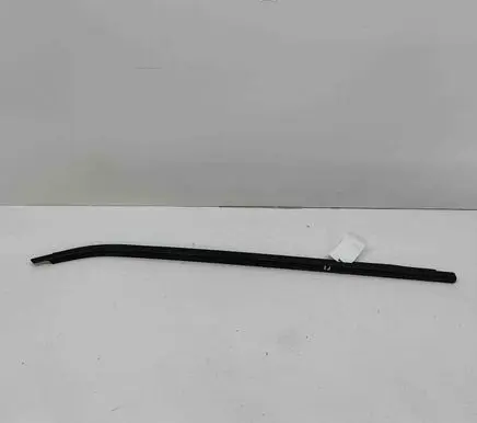 BMW iX3 G08 Door glass trim 7410016
