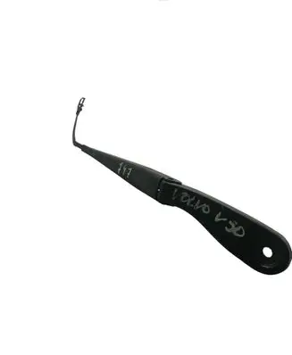 Volvo V50 Front wiper blade arm 30698239