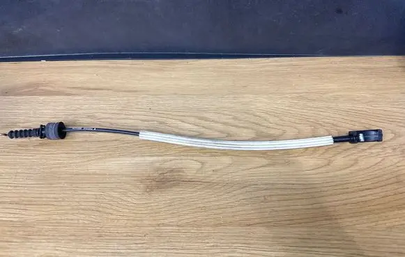 Volvo V70 Front door cable line 9485042B