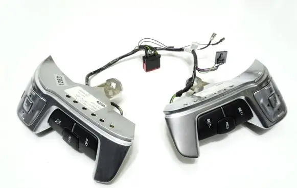 Ford Mondeo MK IV Steering wheel buttons/switches 6M2T14K147DH 6M2T14K147CJ