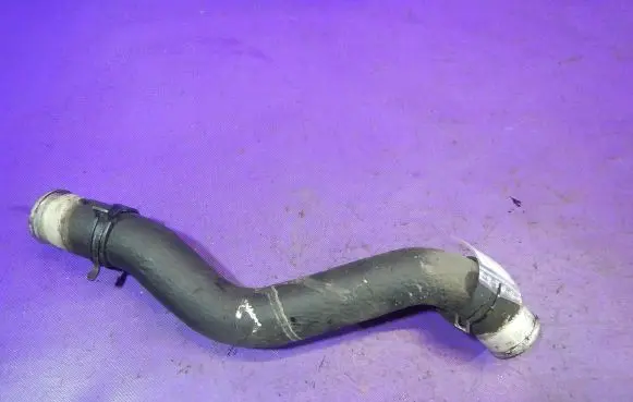 Hyundai Tucson JM Intercooler hose/pipe