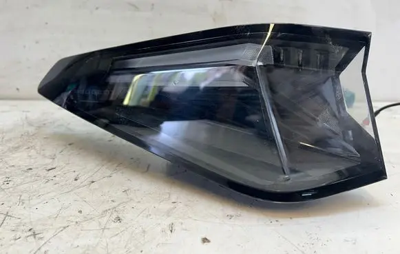 Peugeot 3008 III Rear/tail lights 9842102580 82590101 0892017186