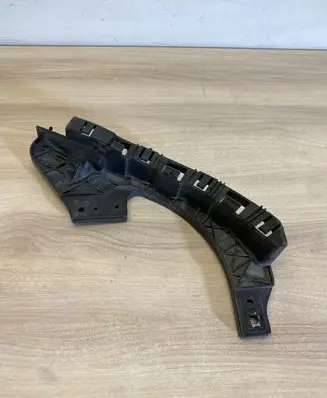 Headlight/headlamp mounting bracket