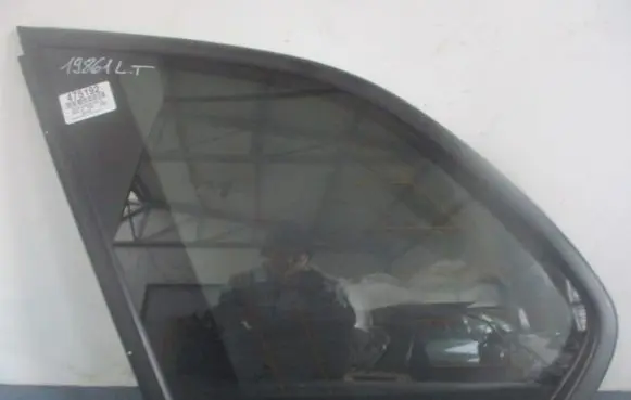 BMW X5 E53 Rear side window