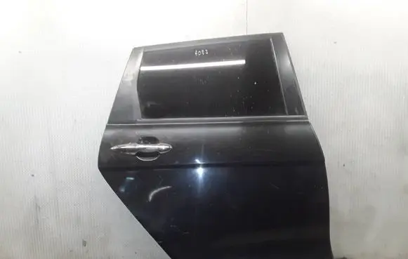 Honda FR-V Rear door