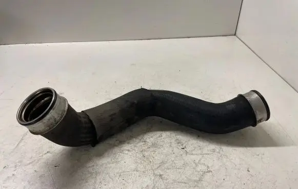 Mercedes-Benz E W211 Intercooler hose/pipe A2115282182