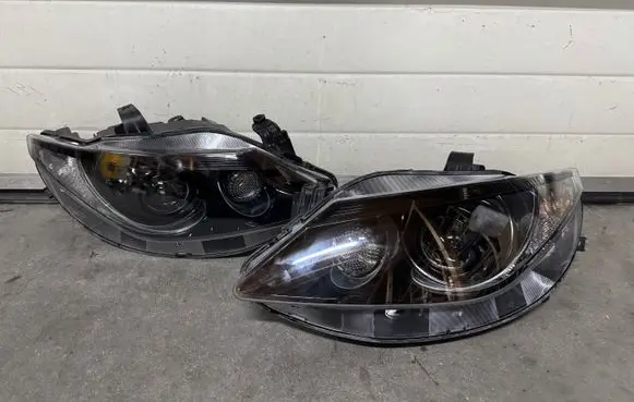Seat Ibiza IV (6J,6P) Headlight/headlamp 6J1941039B 6J1941040B