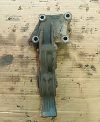 Citroen C4 I Driveshaft support bearing bracket 9639592180