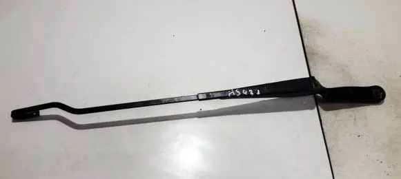 Nissan Almera N16 Front wiper blade arm 4145