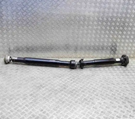Maserati Ghibli Middle center prop shaft 670008546 6700085460