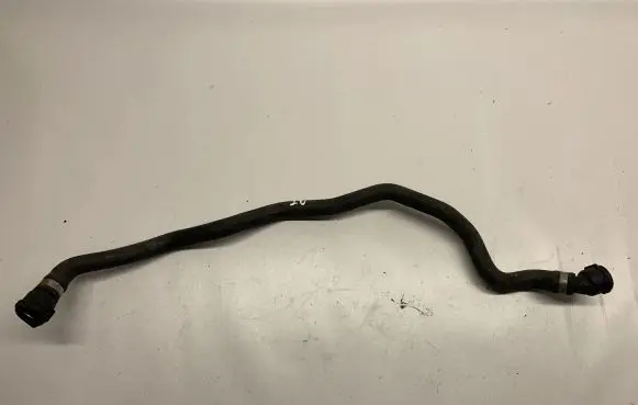 BMW X5 E70 Engine coolant pipe/hose