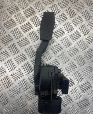 Opel Astra G Accelerator throttle pedal 6PV00811200 9157998