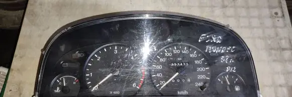 Ford Mondeo MK II Speedometer (instrument cluster)