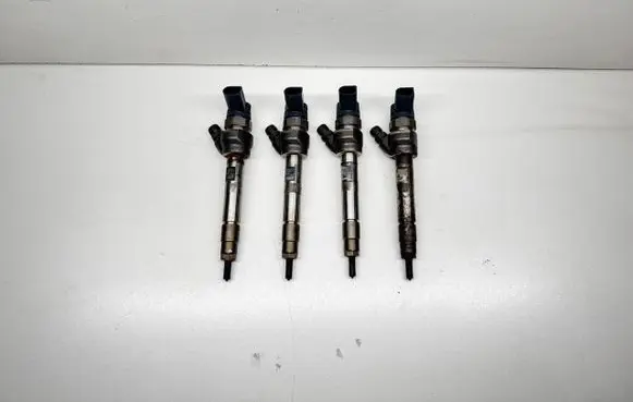 BMW 5 G30 G31 G38 Fuel injector 8514148 0445110744 5543