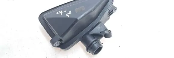 Intake resonator