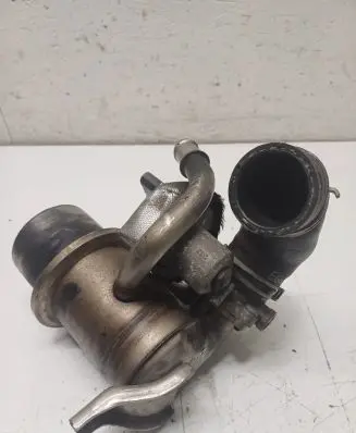 Volkswagen Golf VII EGR valve cooler 04L131512D