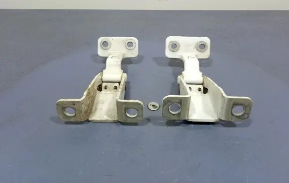 Renault Kangoo II Tailgate/trunk/boot hinge