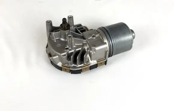 Volkswagen Golf Plus Wiper motor 5m0955119b