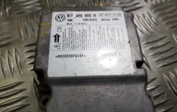 Volkswagen Golf Plus Airbag control unit/module 1K0909605N