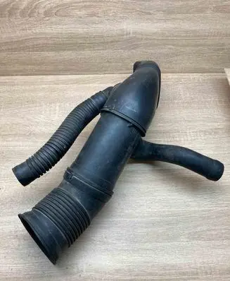 BMW 5 E39 Air intake duct part 7786221 4809077901