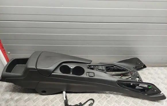 Chevrolet Camaro Center console 23200645