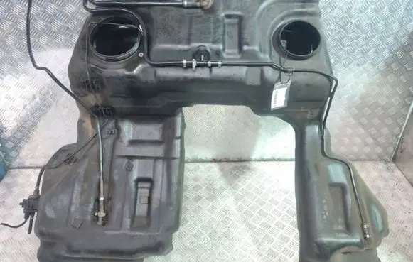 Audi A4 S4 B5 8D Fuel tank 