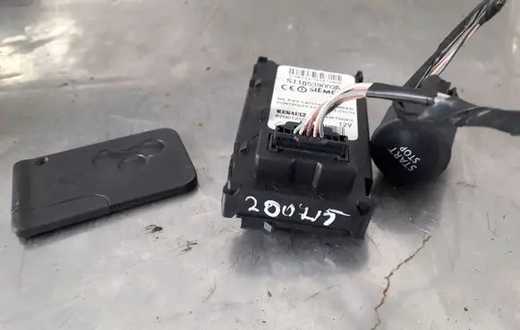 Renault Scenic II - Grand scenic II Engine ECU kit and lock set 