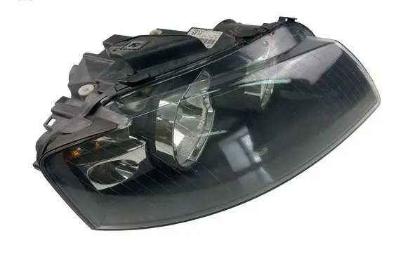 Audi A3 S3 8P Headlight/headlamp 8P0941004K